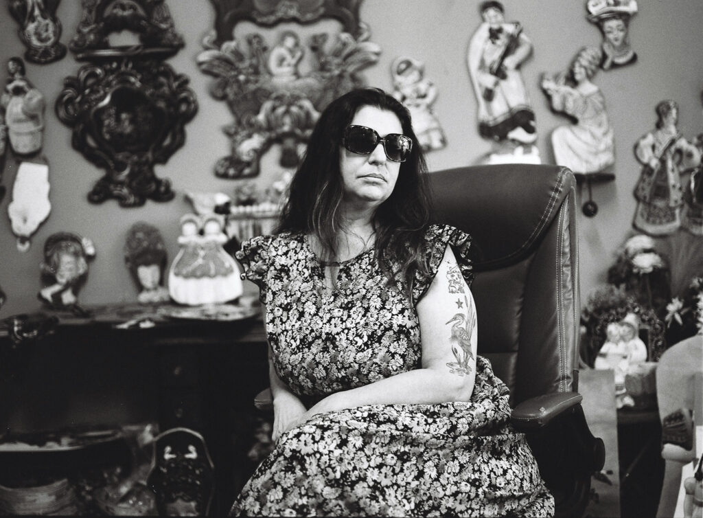 Portrait of artist Erica Rose Levine by Raul Barquet